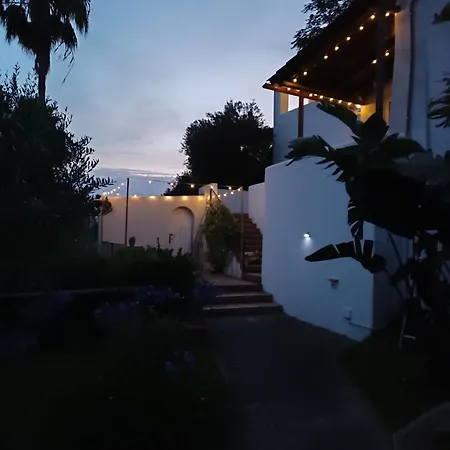 La Quercia-monolocale Nel Con Vista Sul Mare Di Forio Apartamento